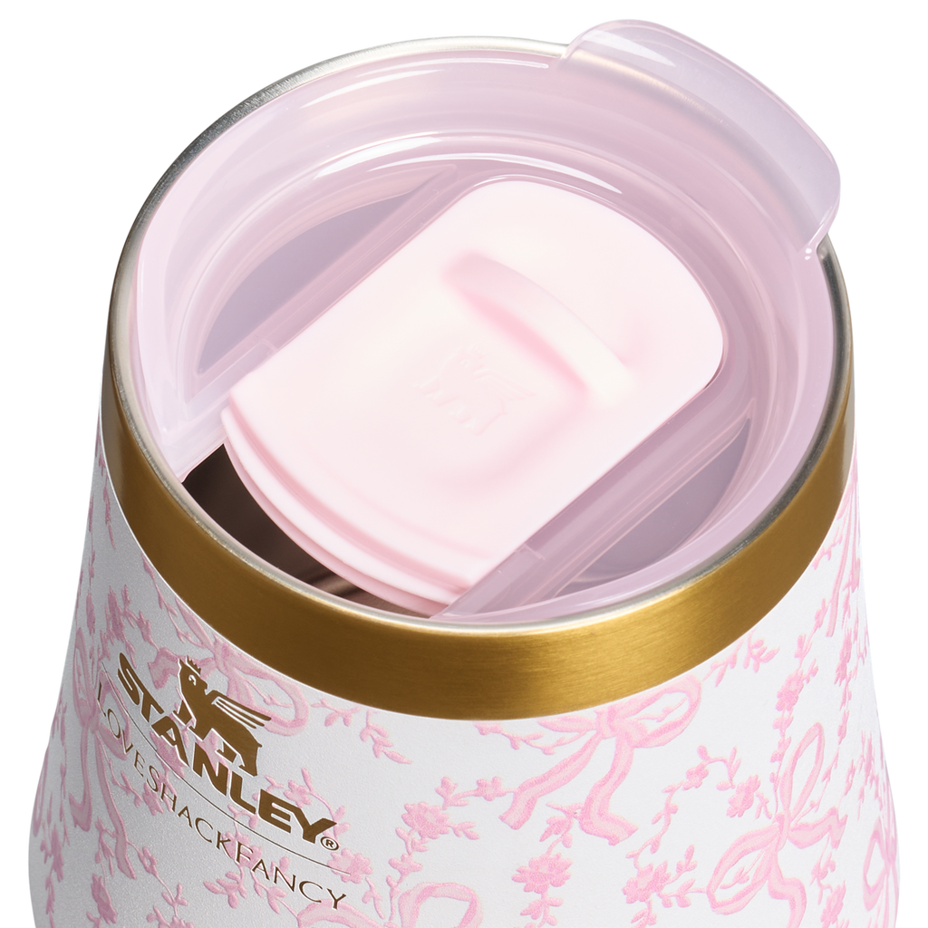 Shatterproof Luxury Stanley 1913 x LoveShackFancy Holiday Reserve Wine Tumbler D204X - Elegant Stemless Vacuum Insulated Wine Tumbler Detail